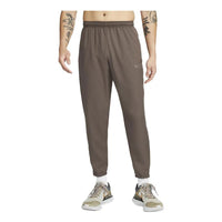 Nike FW22 Logo DV0581-004