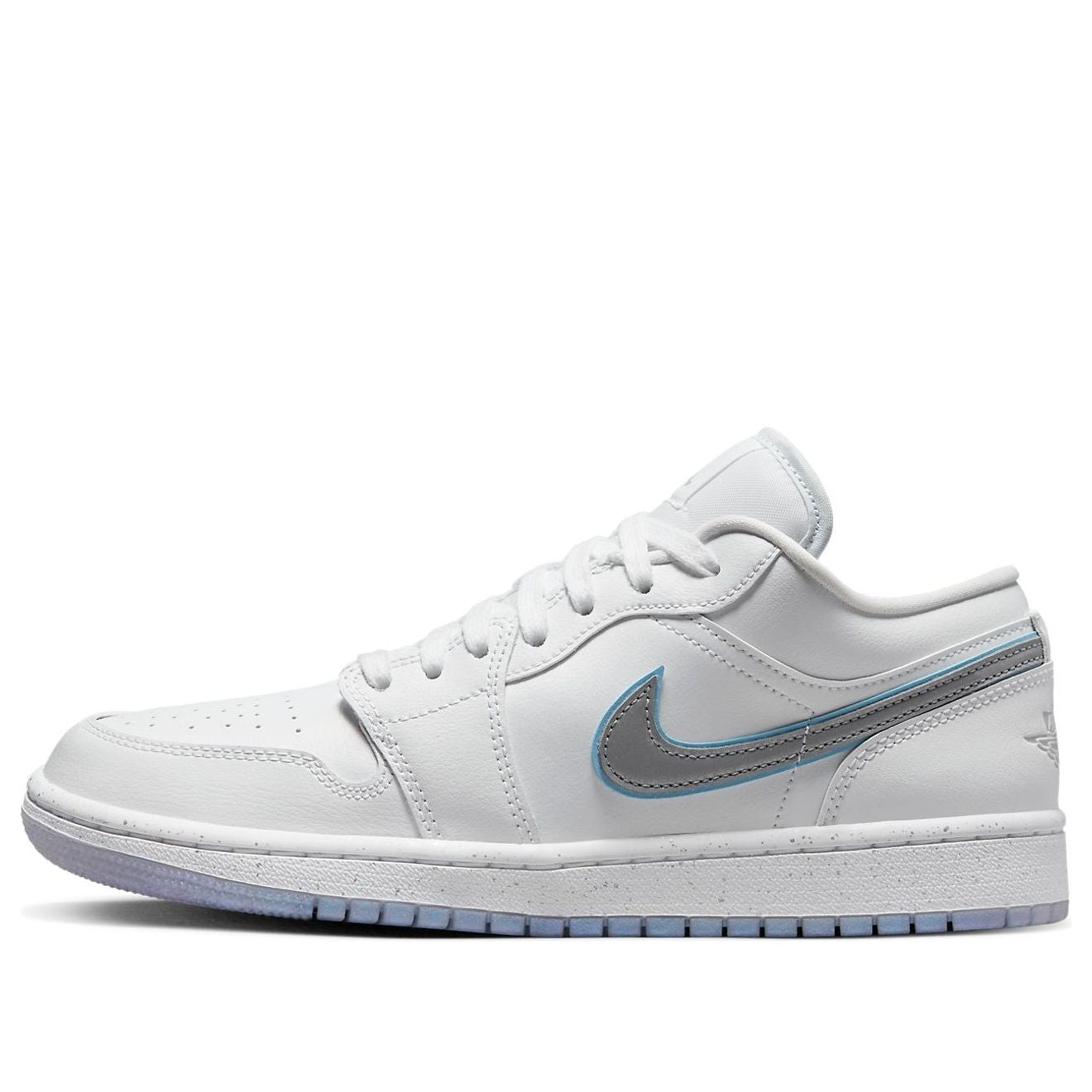(WMNS) Air Jordan 1 Low SE 'Dare To Fly' FB1874-101