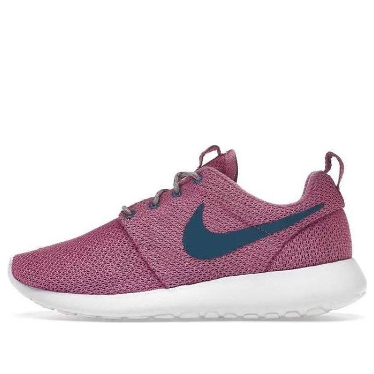 (WMNS) Nike Roshe Run 'Red Violet' 511882-502