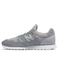 (WMNS) New Balance 520 Series Sneakers Grey 'Gray White' WL520EGR