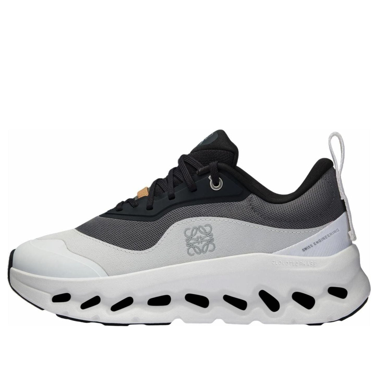 (WMNS) On Running x LOEWE Cloudtilt 2 'Black White' 3WE10873509