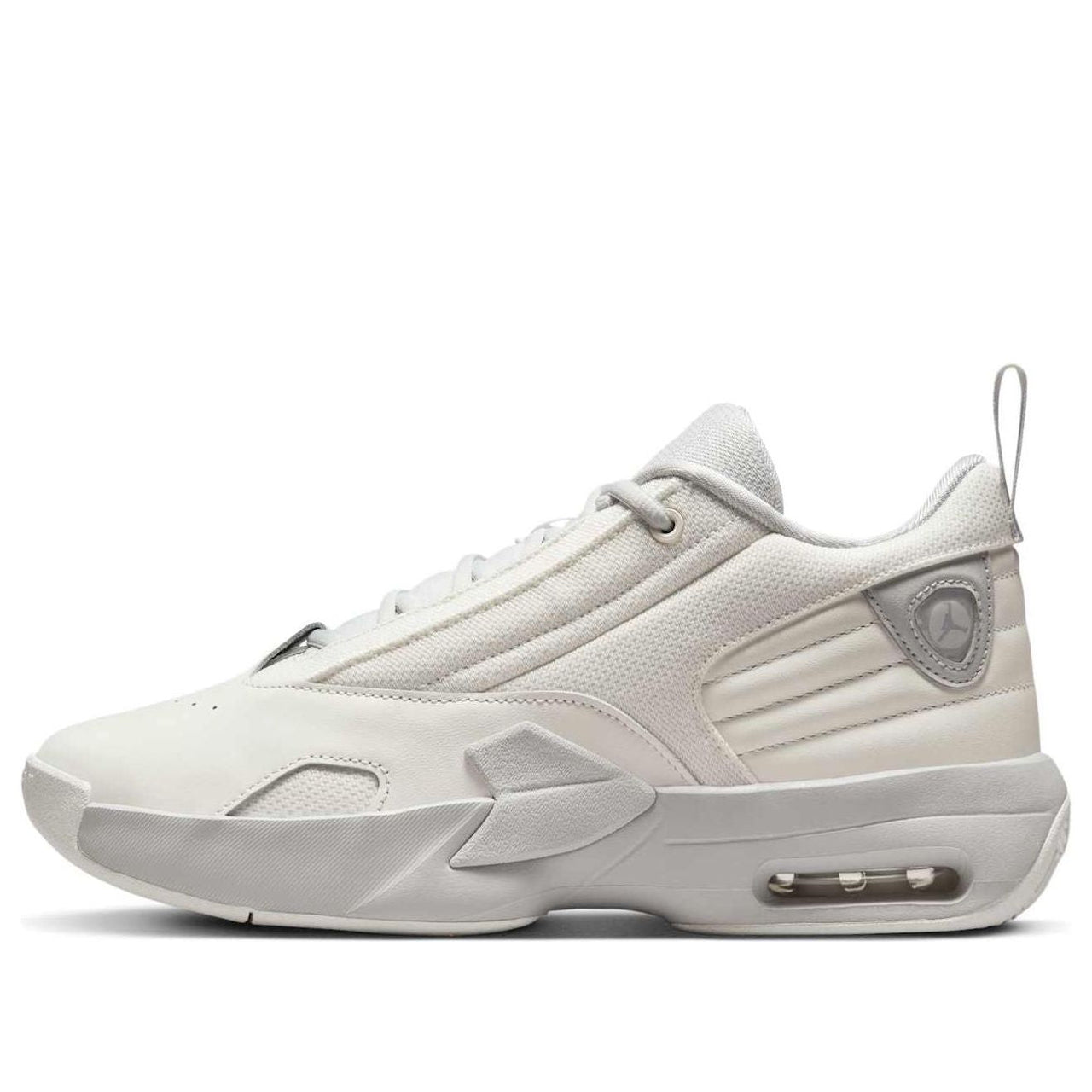 (WMNS) Air Jordan Max Aura 6 'Sail Neutral Grey' FQ7943-101