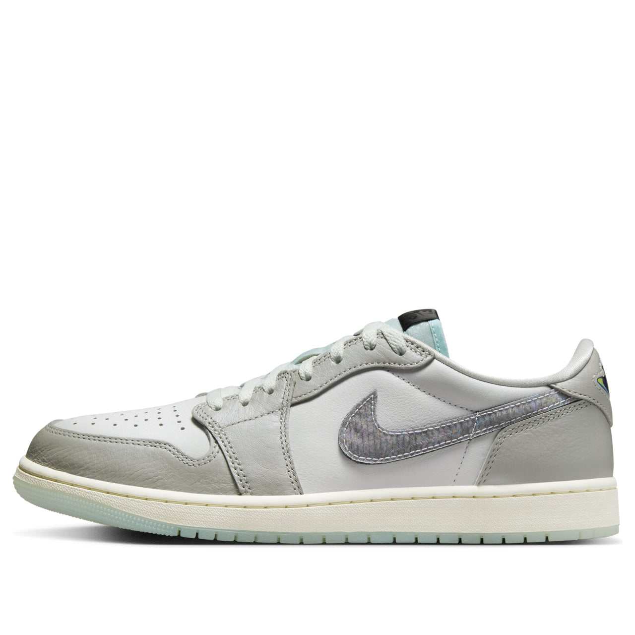 Air Jordan 1 Retro Low OG 'Year of the Snake' HF3144-100