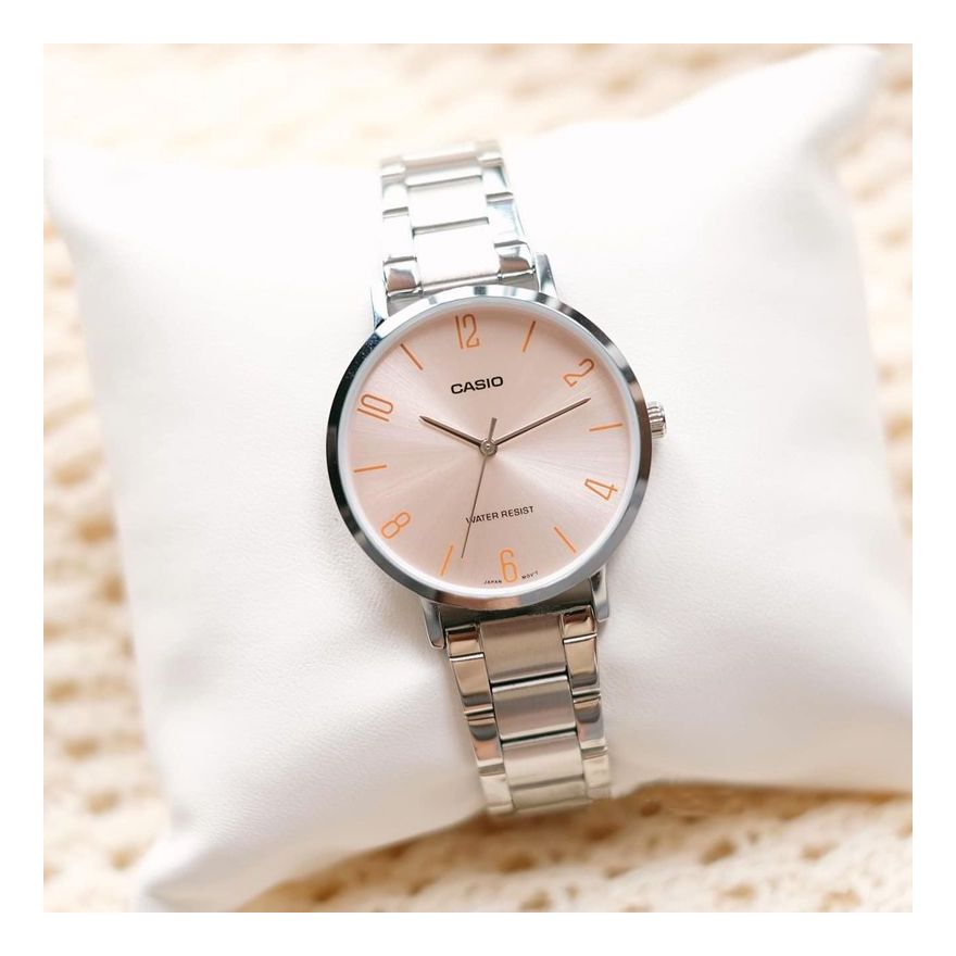 CASIO Quartz Waterproof SilverPink Analog LTP-VT01D-4B2U