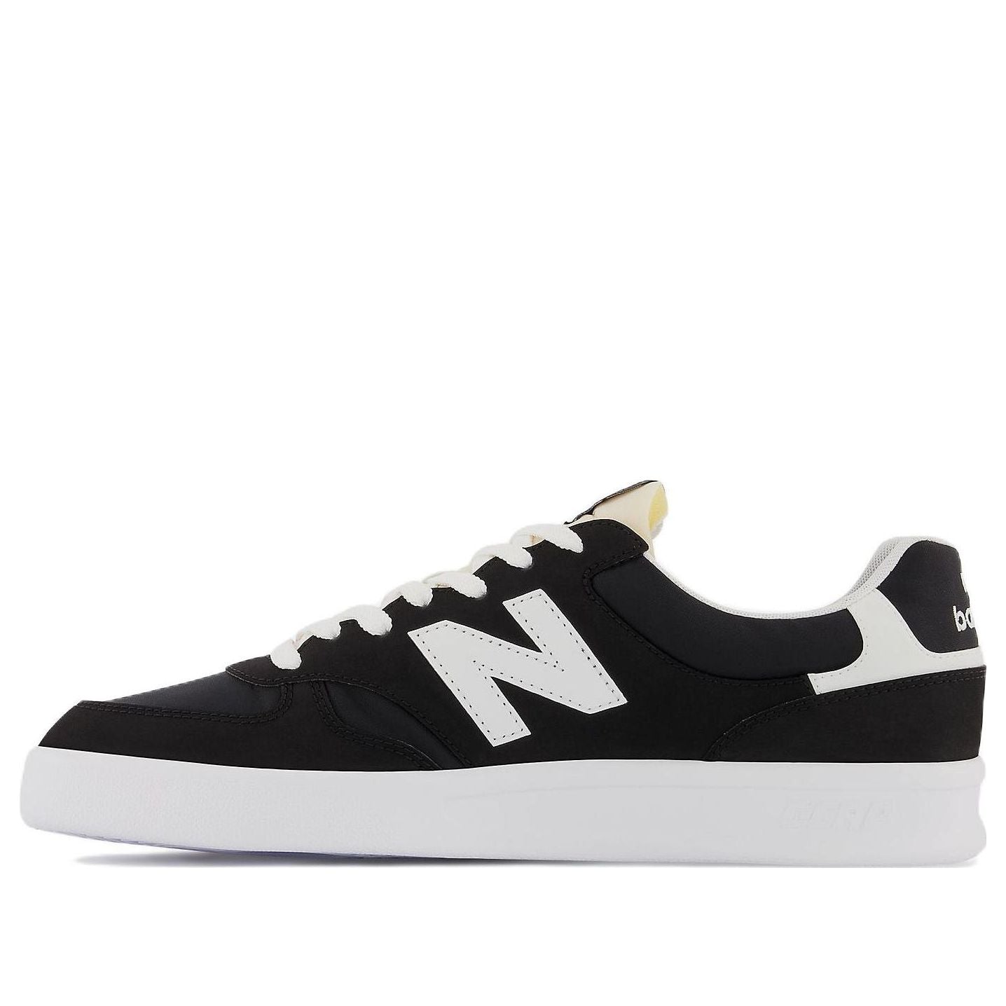 New Balance 300 Series Low Top Casual Skate Shoes Unisex Black White CT300BW3