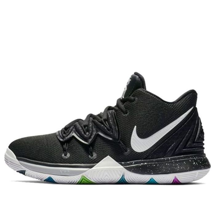 (GS) Nike Kyrie 5 'Black Magic' AQ2456-901