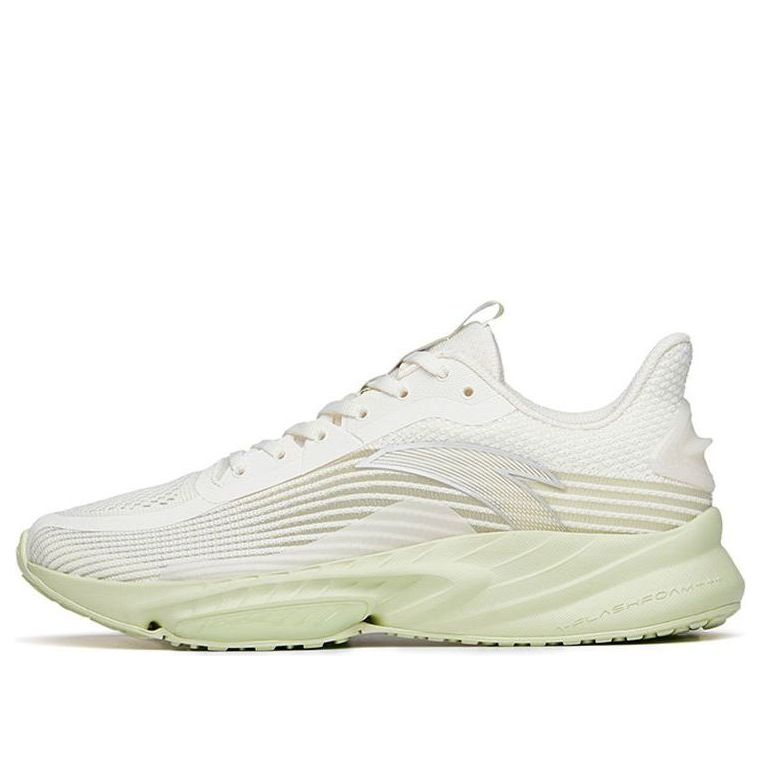 (WMNS) ANTA Rocket 'White Green' 122225587-1