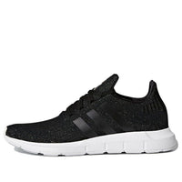 (WMNS) adidas Swift Run 'Core Black' CQ2018