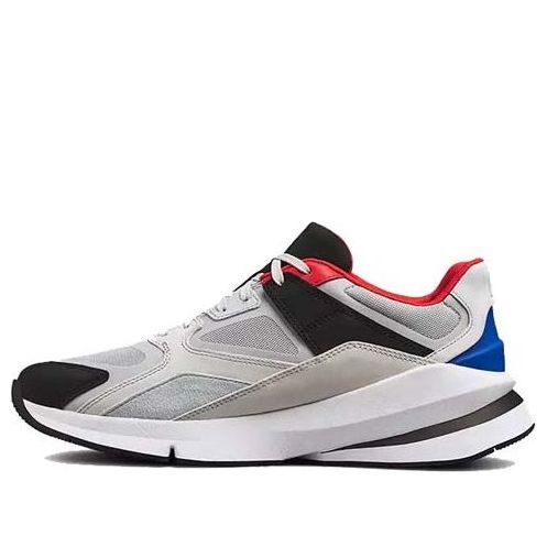 Under Armour Forge 96 'White Grey Black' 3021085-101