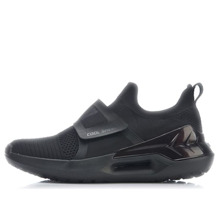 (WMNS) Li-Ning Comet 2 No Boundry 'Triple Black' AGLP028-1