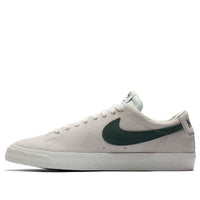 Nike SB Zoom Blazer Low 'White Deep Jungle' 864347-101