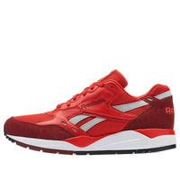 Reebok Bolton Mt Red AR1698