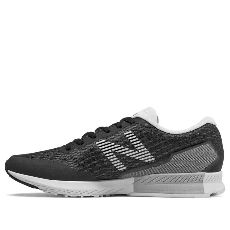(WMNS) New Balance Hanzo T Black WHANZTM2