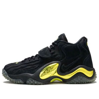 Nike Air Zoom Turf Jet 97 Qs 'Oregon Ducks' 585387-002