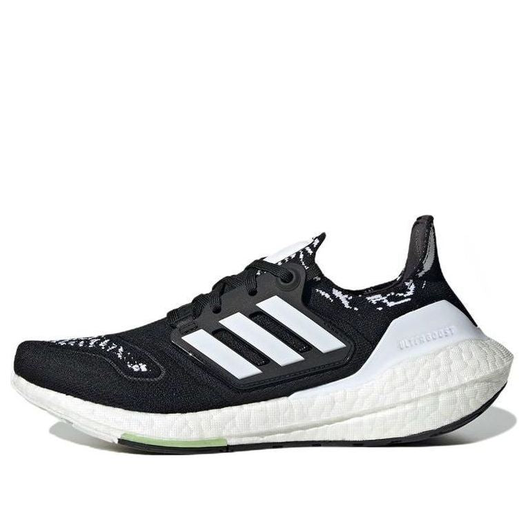 (WMNS) adidas Ultraboost 22 'Black White Almost Lime' GX8019