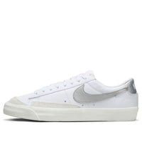 (WMNS) Nike Blazer Low '77 'White Metallic Silver' DC4769-113