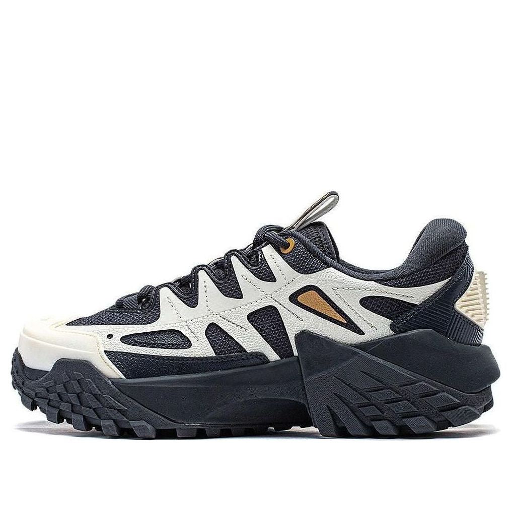 (WMNS) Li-Ning CF Linchuan FW 'Black White' AGLT162-1