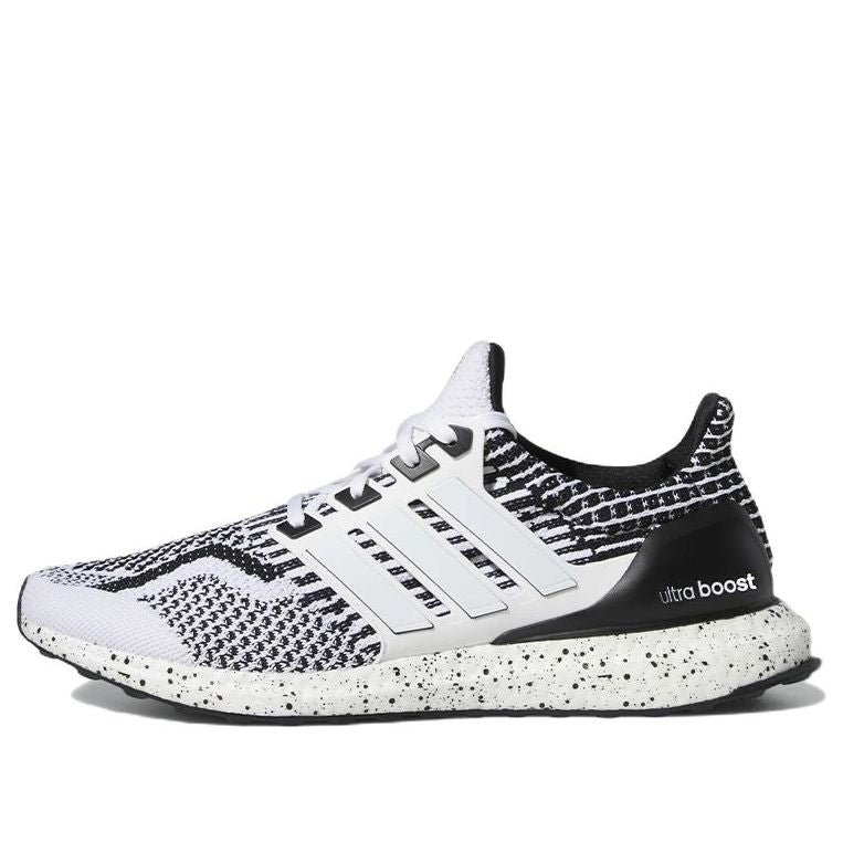 adidas UltraBoost 5.0 DNA 'White Black' HP2474