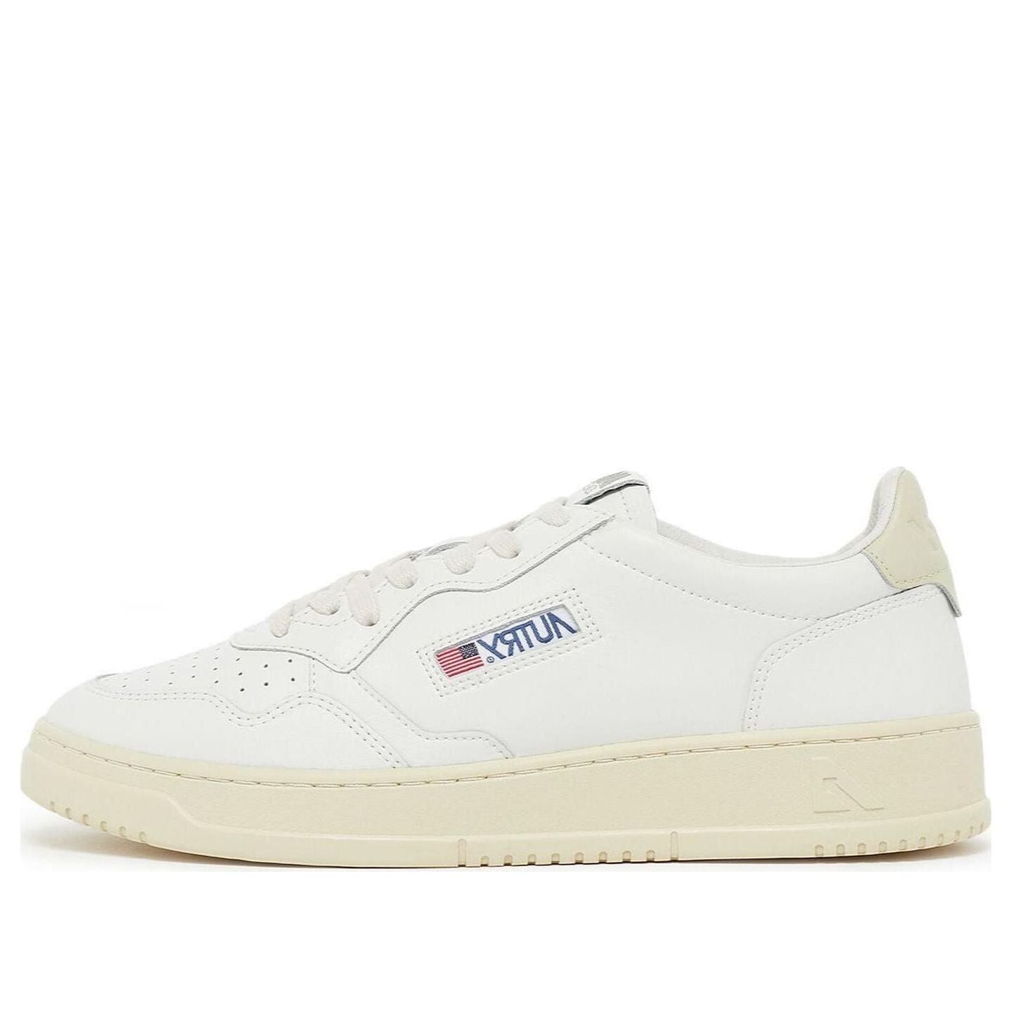 AUTRY Medalist Low Leather 'White' AULM-LL54