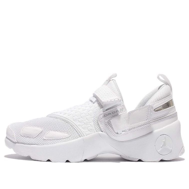 (PS) Air Jordan Trunner LX 'White Frost' 898000-100