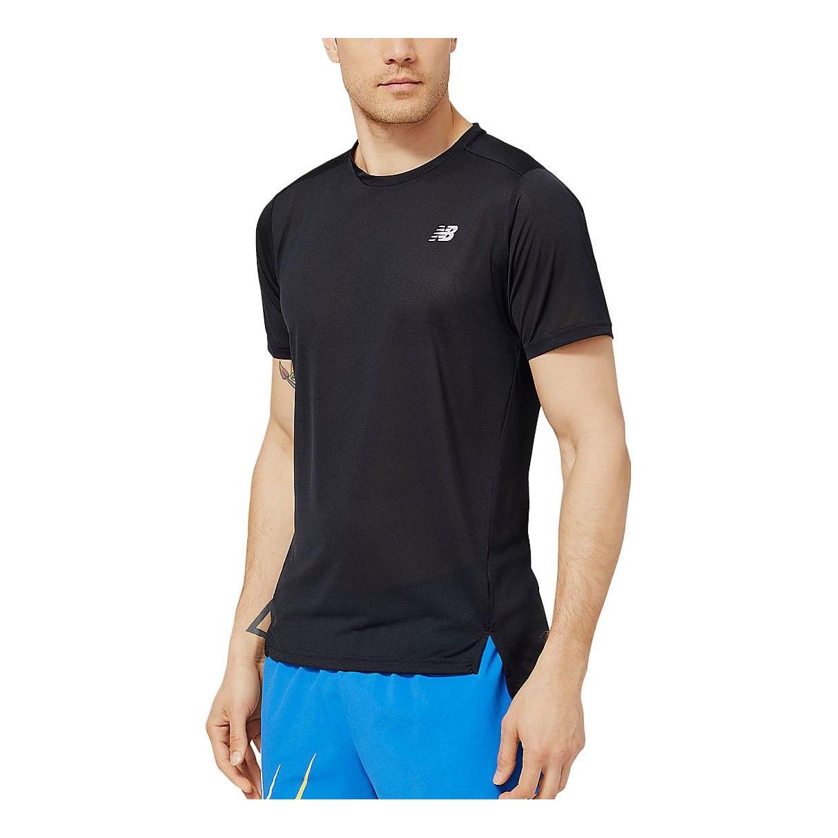 New Balance Accelerate Short Sleeve T-shirt Asia Sizing 'Black' MT23222-BK