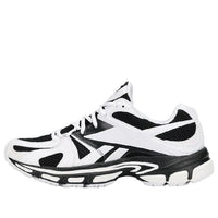 Vetements Spike Runner 200 'White Black' SS20SN008-1371