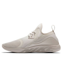 (WMNS) Nike LunarCharge Essential 'Light Bone' 923620-003