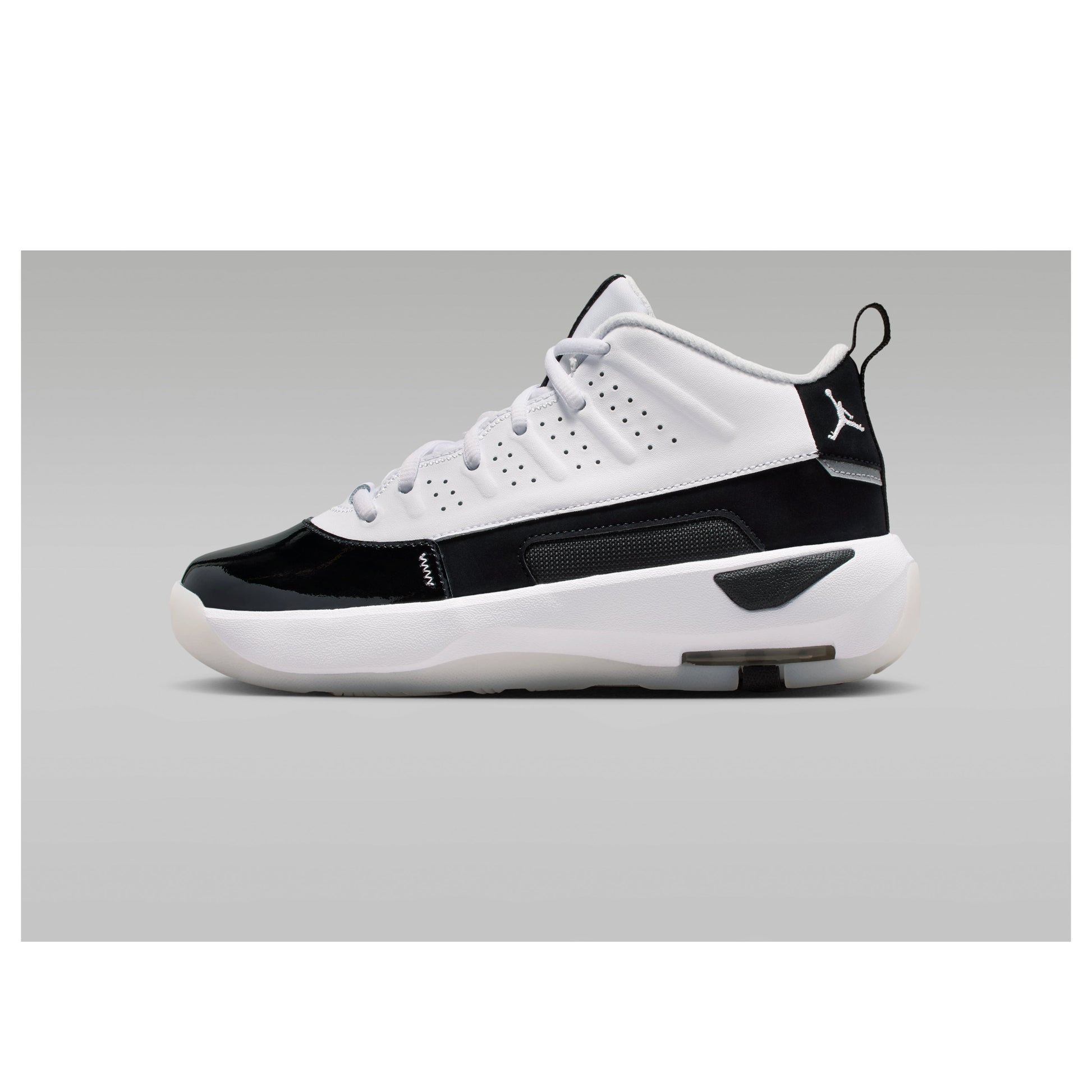 (GS) Air Jordan Max Aura 7 'White Summit White Black' HQ2089-100