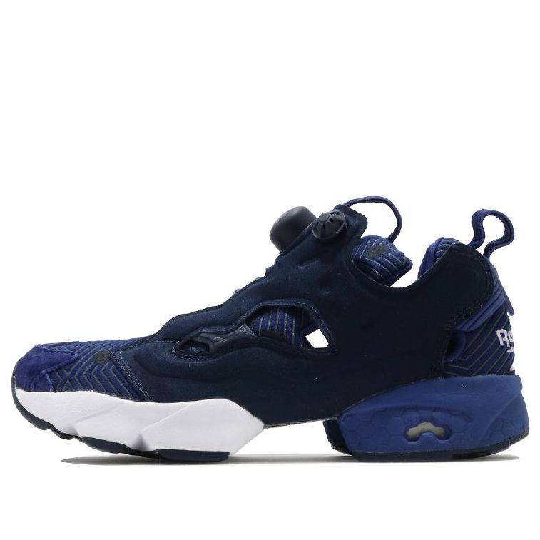 (WMNS) Reebok InstaPump Fury FBT 'Polka Jacquard - Collegiate Navy' BS5860
