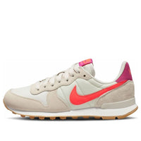 (WMNS) Nike Internationalist 'Light Bone' 828407-035