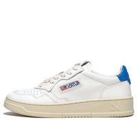 (WMNS) AUTRY Medalist low Leather 'White Blue' AULW-LL40