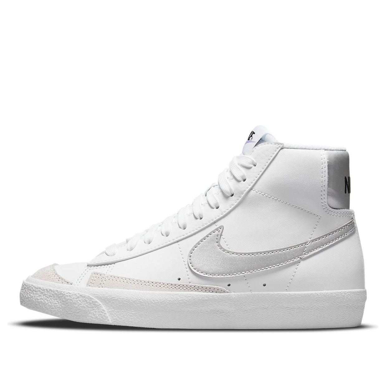 (GS) Nike Blazer Mid '77 'White Metallic Silver' DA4086-101