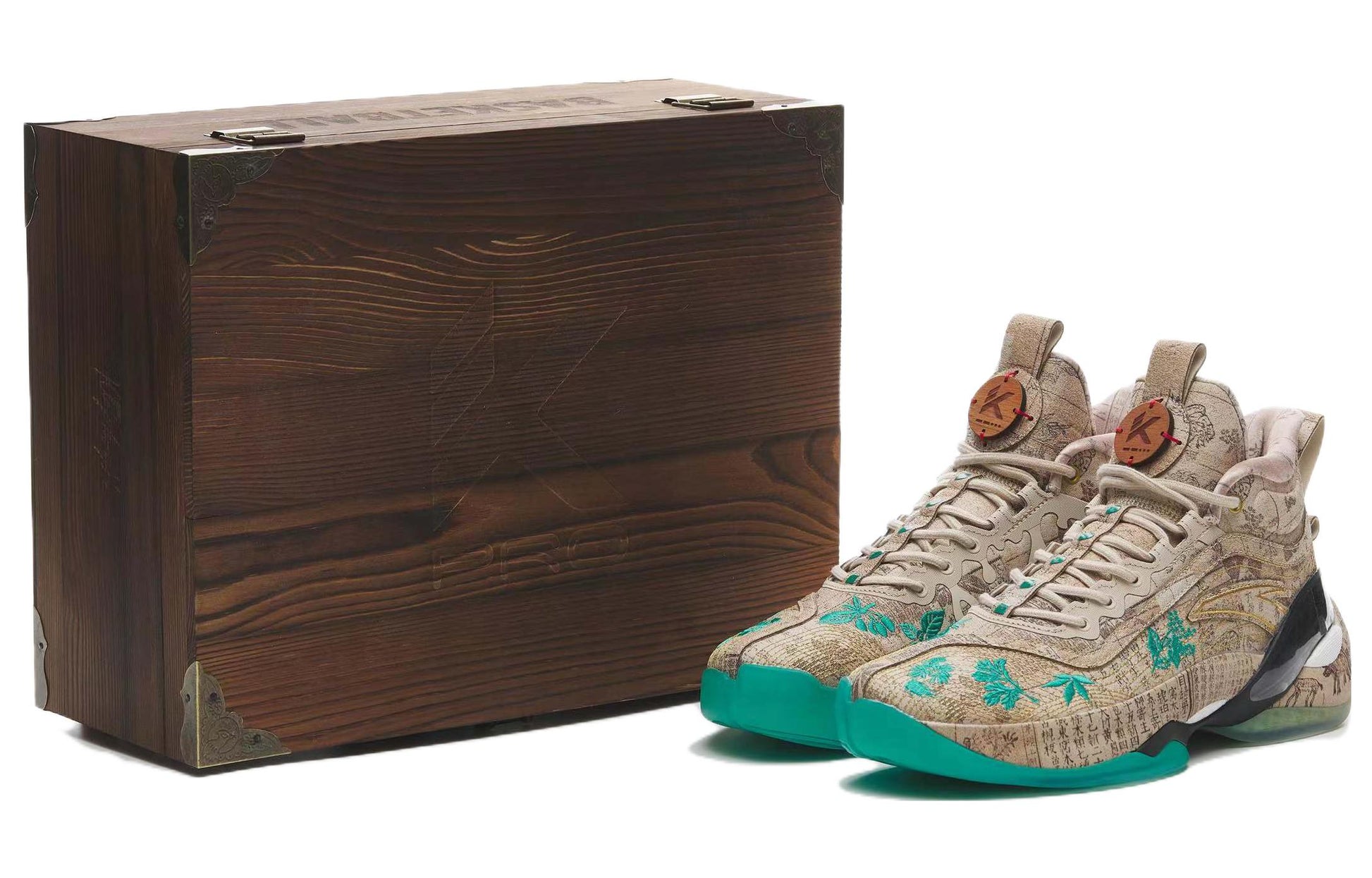 ANTA Klay Thompson 7 Pro 'Back to Spring Beige' 112241116-1