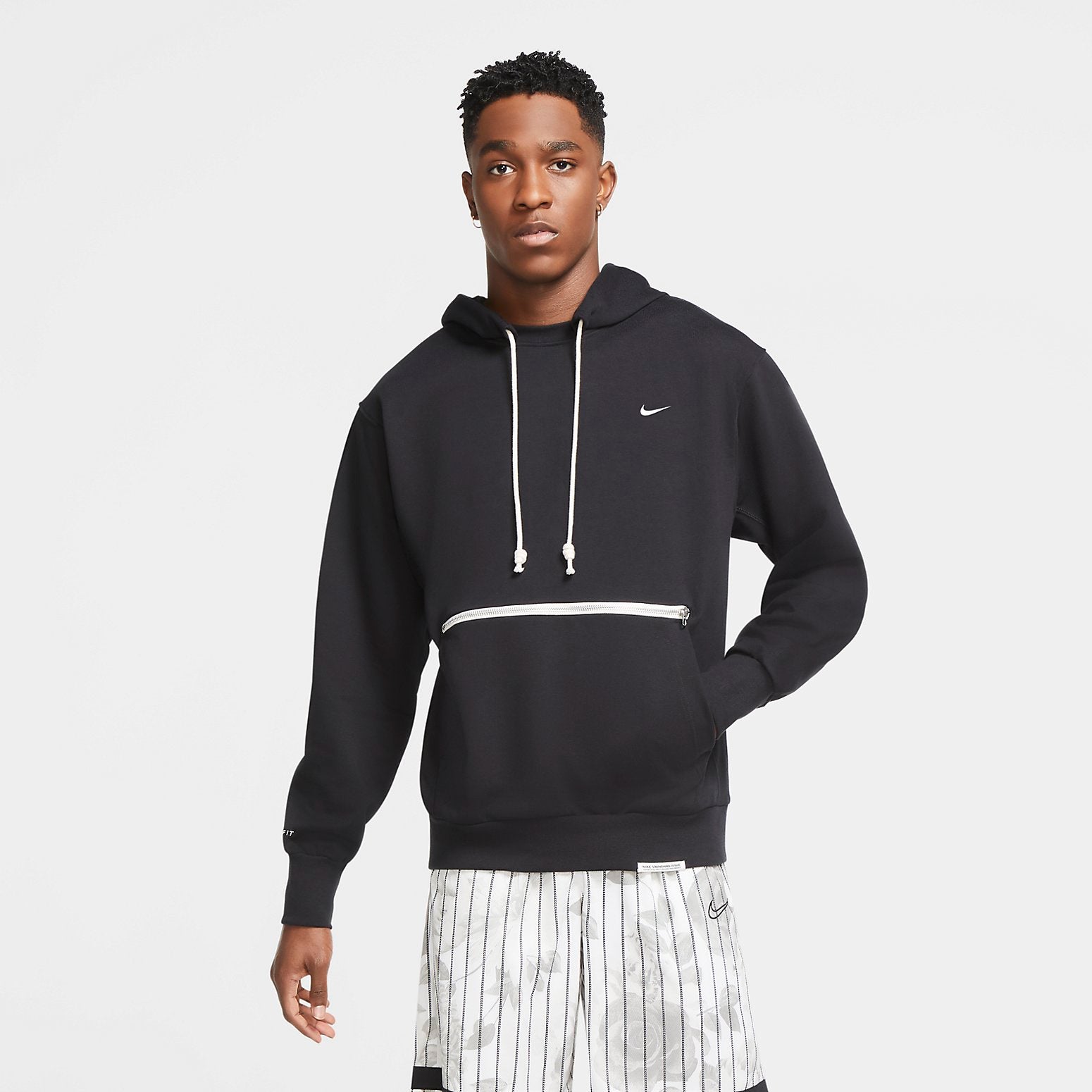 Nike Standard Issue Hoodie 'Black' CV0864-010